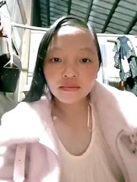 Minkine022 online show from December 2025 08:04:02 PM