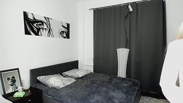 PocketDollX online show from October 2025 02:42:02 PM