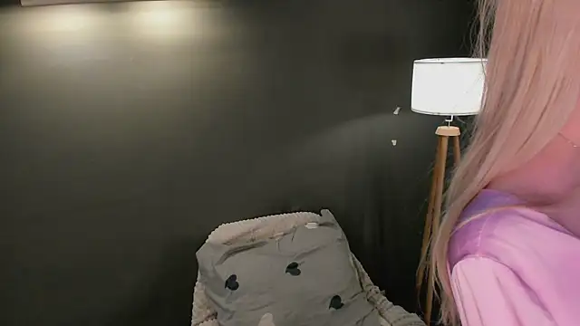 PocketDollX online show from June 2026 04:56:02 PM