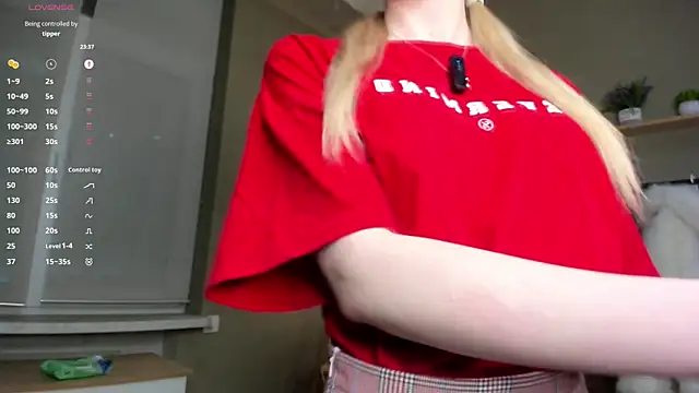 PocketDollX online show from March 2026 02:51:01 PM