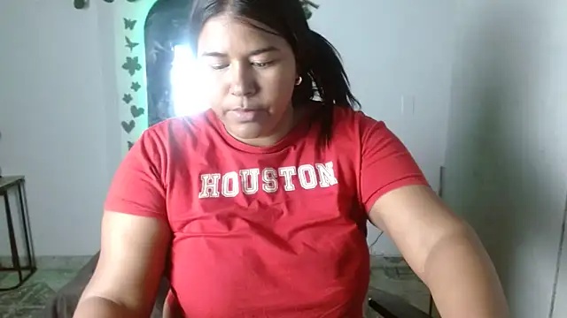Snapshot of Ebony_luna chatting on April 2026 05:41:02 PM Ebony luna online show from April 2026 05:41:02 PM