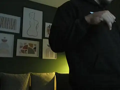 IanCross online show from March 2026 11:33:01 PM