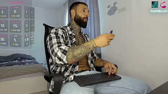 MasculineGuy99 online show from October 2025 07:09:02 AM