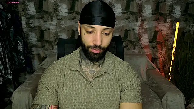 MasculineGuy99 online show from January 2026 07:34:01 AM