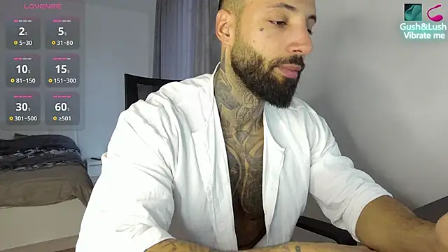 MasculineGuy99 online show from October 2025 06:10:02 AM