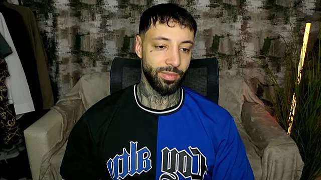 MasculineGuy99 online show from February 2026 05:17:02 AM