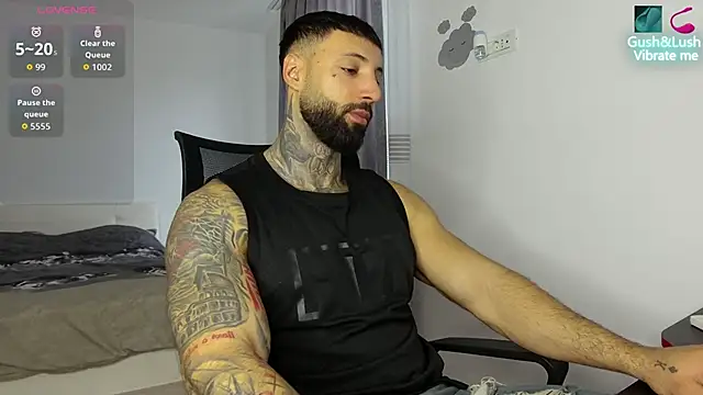 MasculineGuy99 online show from December 2025 08:16:02 AM