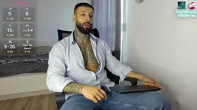 MasculineGuy99 online show from October 2025 06:28:01 AM
