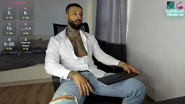 MasculineGuy99 online show from October 2025 05:10:02 AM