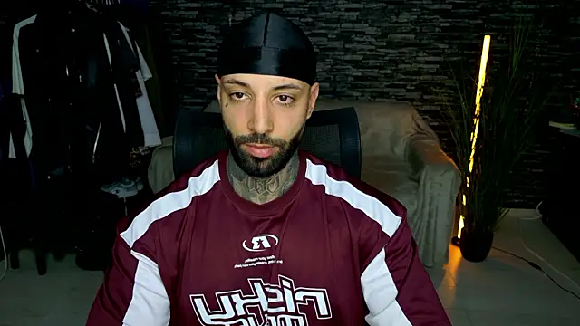 MasculineGuy99 online show from March 2026 06:35:01 PM