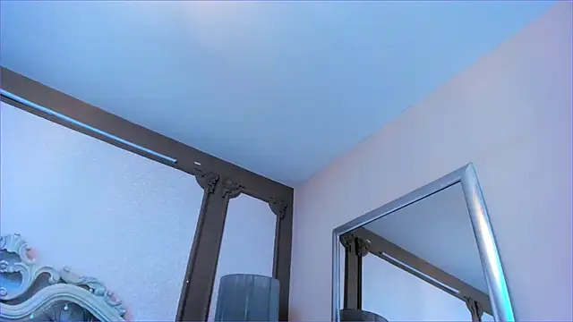 Snapshot of SiaSavach chatting on November 2025 07:24:02 PM SiaSavach online show from November 2025 07:24:02 PM