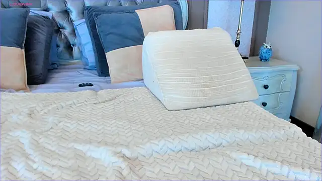 Snapshot of SiaSavach chatting on February 2026 07:36:02 PM SiaSavach online show from February 2026 07:36:02 PM