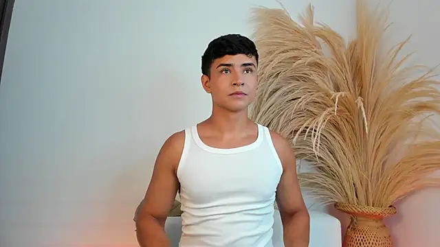 Snapshot of Thiago_Connor21 chatting on January 2026 06:56:01 PM Thiago Connor21 online show from January 2026 06:56:01 PM