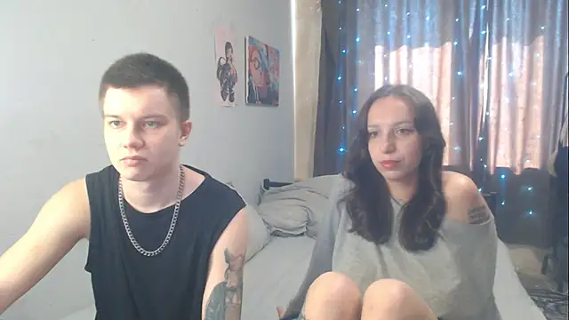 Snapshot of Mark_and_Wendy chatting on June 2026 08:08:02 AM Mark and Wendy online show from June 2026 08:08:02 AM