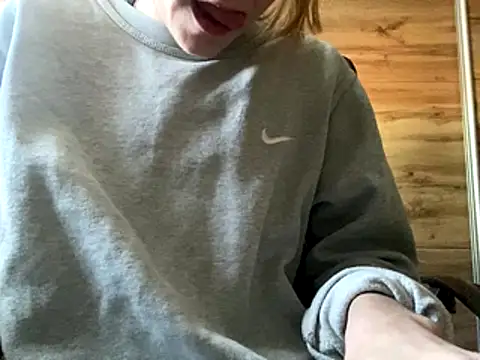 pleasedontpressaredburton online show from November 2025 01:59:02 PM