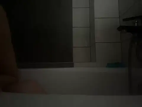 pleasedontpressaredburton online show from October 2025 07:53:02 AM