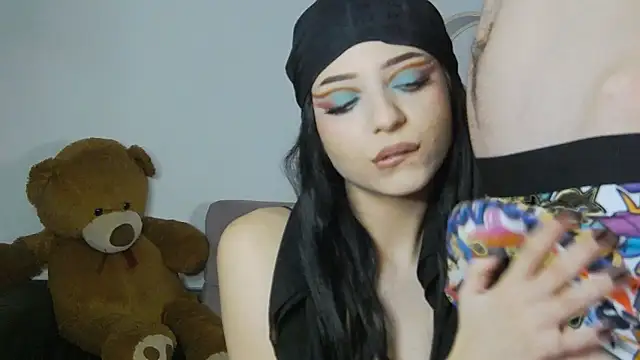 Snapshot of Dahliacruzz chatting on March 2026 05:18:01 PM Dahliacruzz online show from March 2026 05:18:01 PM