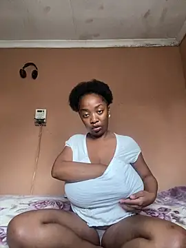 Snapshot of Barbiianaa chatting on October 2025 03:24:01 PM Barbiianaa online show from October 2025 03:24:01 PM