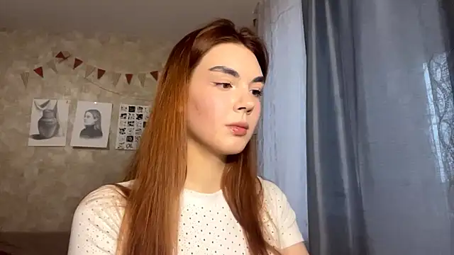 TeresitaLish online show from October 2025 02:05:01 PM