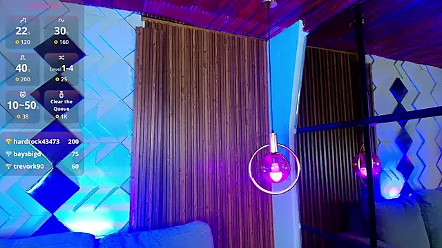 Matti sofia  online show from October 2025 07:02:01 PM