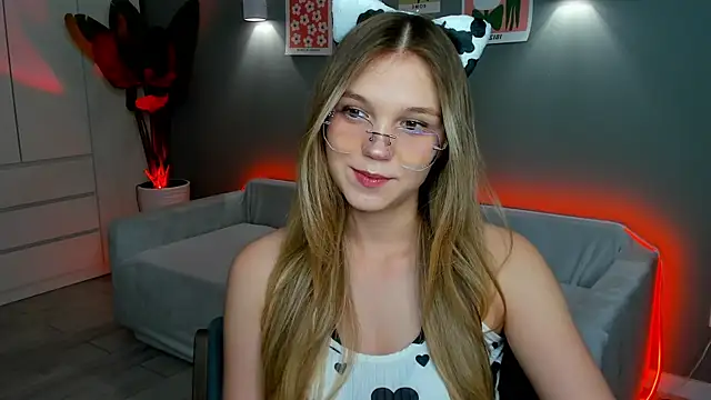 linakorvin online show from November 2025 01:10:02 PM