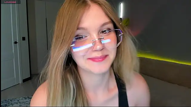 linakorvin online show from April 2026 01:39:01 PM