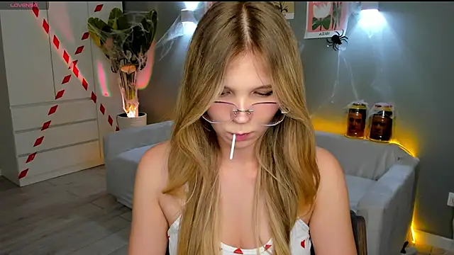 linakorvin online show from October 2025 01:23:01 PM