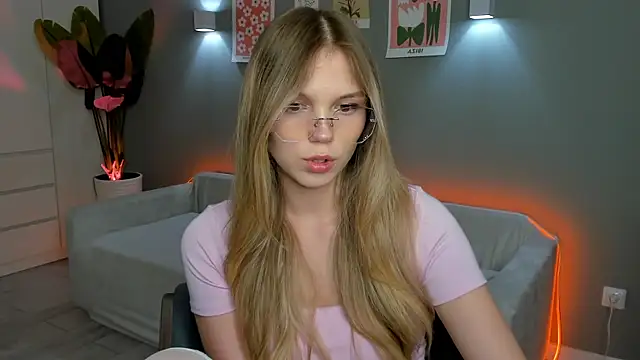 linakorvin online show from November 2025 01:11:01 PM