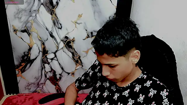 Im david02 online show from February 2026 04:01:02 AM