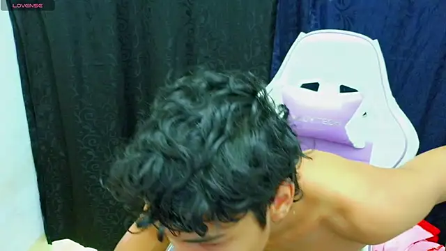 Im david02 online show from October 2025 01:31:01 PM