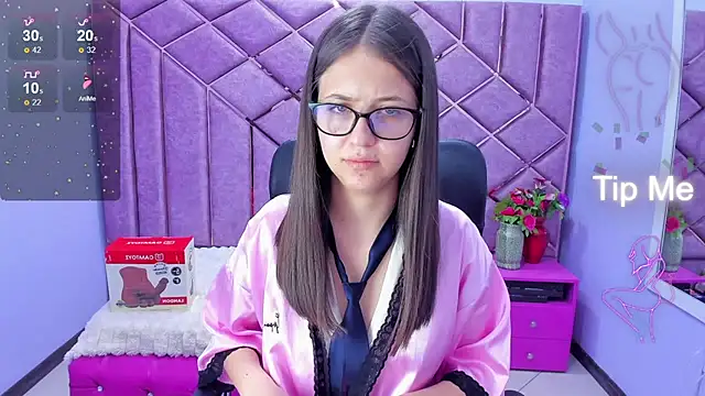 sarah sweett  online show from May 2026 03:51:01 PM