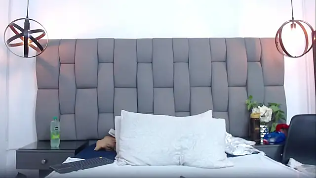 Emilysweet2 online show from October 2025 03:14:01 PM