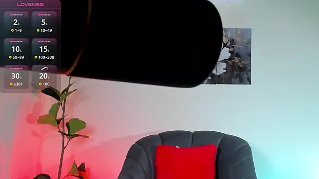 JulianaPons online show from February 2026 09:13:02 PM