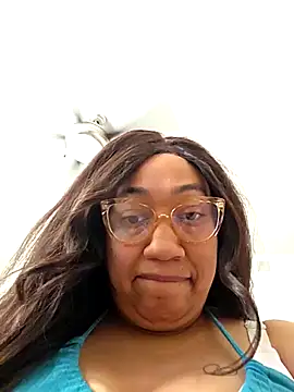 Adri-x online show from October 2025 06:08:02 PM