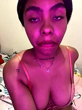 Snapshot of Itanydiorr chatting on November 2025 04:51:02 AM Itanydiorr online show from November 2025 04:51:02 AM