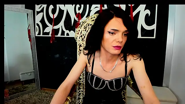 Snapshot of Vanessa4Dom chatting on July 2026 08:32:01 PM Vanessa4Dom online show from July 2026 08:32:01 PM