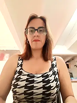 Snapshot of Jade_1-9 chatting on February 2026 05:23:01 PM Jade 1-9 online show from February 2026 05:23:01 PM