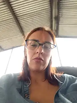 Snapshot of Jade_1-9 chatting on January 2026 06:03:02 PM Jade 1-9 online show from January 2026 06:03:02 PM