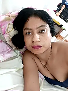 Lil emir25 online show from November 2025 06:12:01 PM