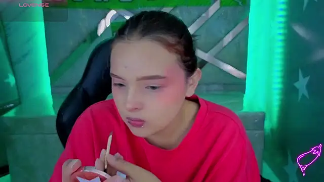 Snapshot of mia_foster_t chatting on June 2026 01:06:01 PM mia foster t online show from June 2026 01:06:01 PM