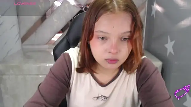 mia foster t online show from April 2026 01:49:01 PM