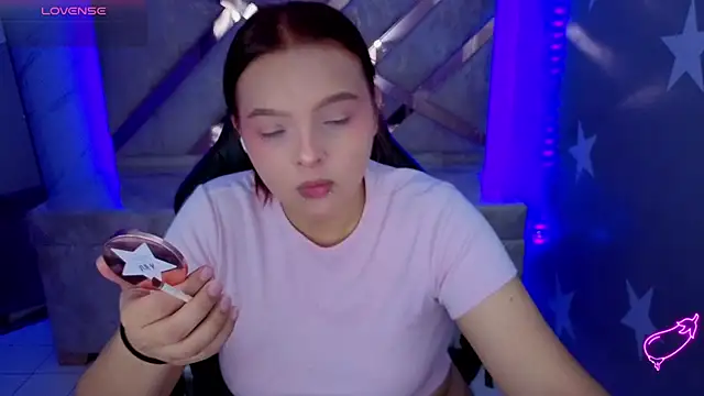 mia foster t online show from May 2026 01:08:02 PM