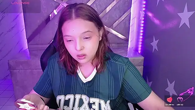 mia foster t online show from May 2026 01:17:02 PM