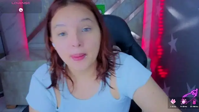 Snapshot of mia_foster_t chatting on July 2026 01:28:01 PM mia foster t online show from July 2026 01:28:01 PM