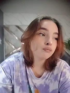 mia foster t online show from March 2026 01:46:02 PM