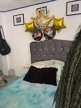 mitschellfox21 online show from January 2026 07:32:02 PM