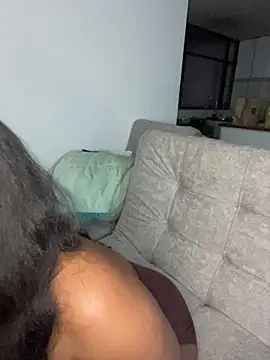 mitschellfox21 online show from December 2025 01:10:02 AM