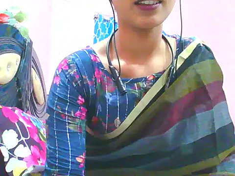 Snapshot of night_queeen7 chatting on October 2025 07:48:02 PM night queeen7 online show from October 2025 07:48:02 PM