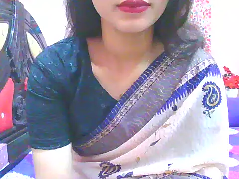 Snapshot of night_queeen7 chatting on December 2025 11:50:02 PM night queeen7 online show from December 2025 11:50:02 PM