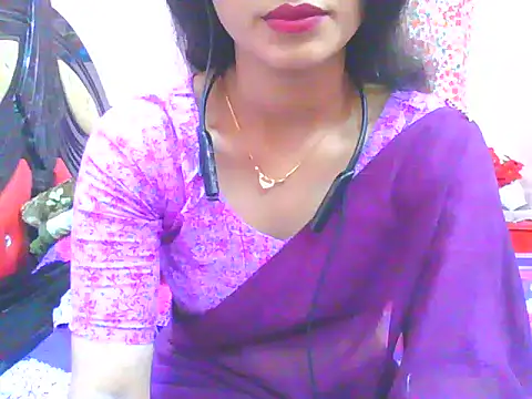 Snapshot of night_queeen7 chatting on November 2025 08:29:01 PM night queeen7 online show from November 2025 08:29:01 PM